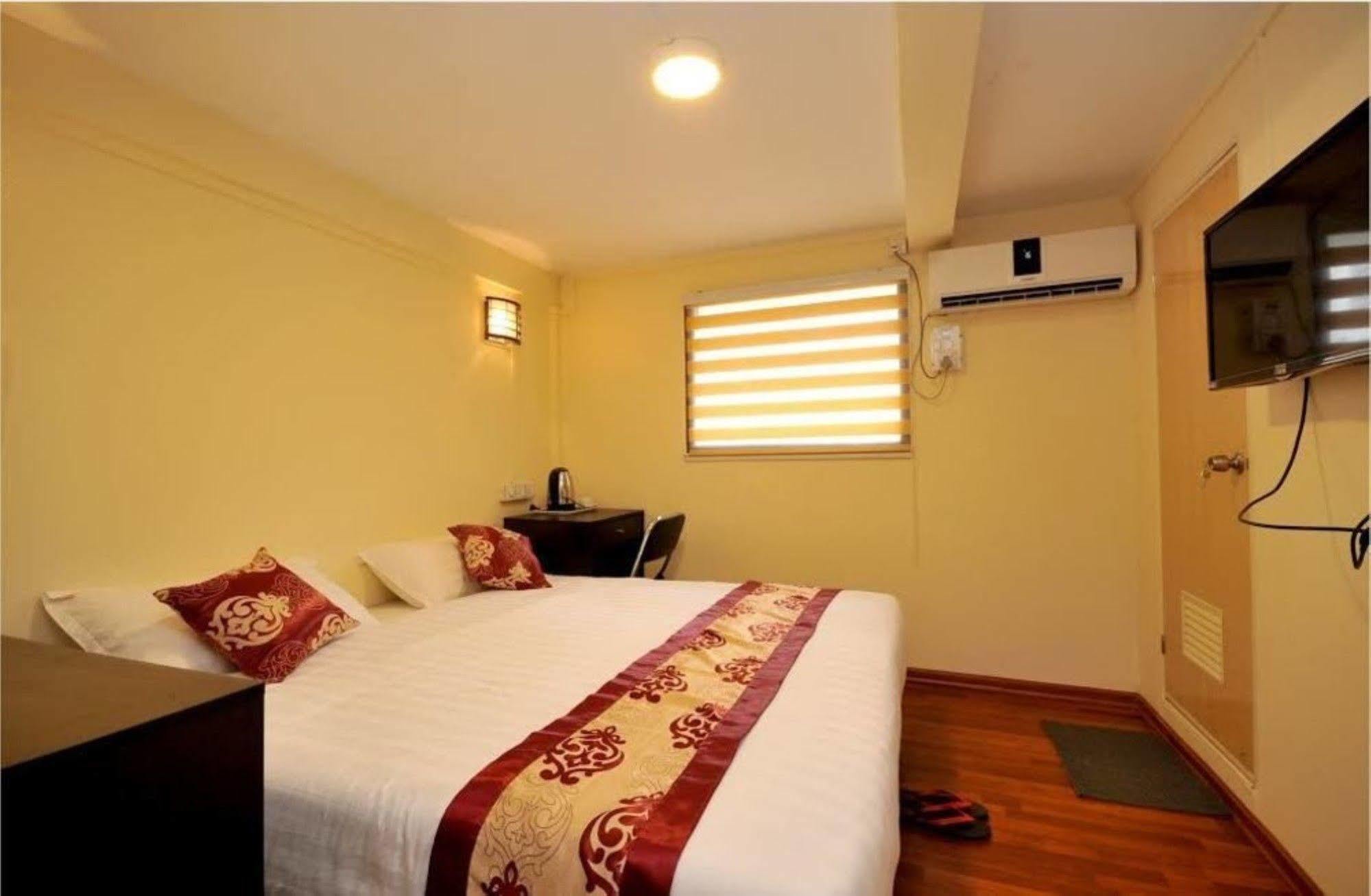 York Residence Yangon Luaran gambar